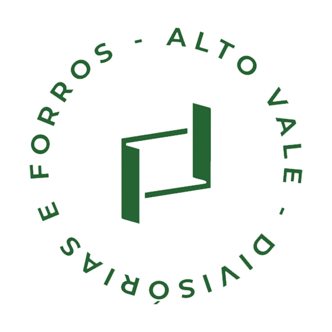 Divisórias e Forros Alto Vale Executando com Excelência